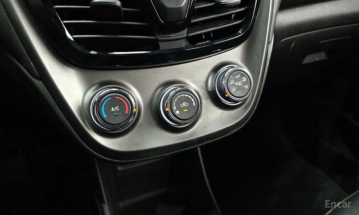 Фото 15 - Chevrolet Spark