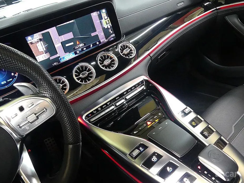 Фото 12 - Mercedes-Benz AMG GT