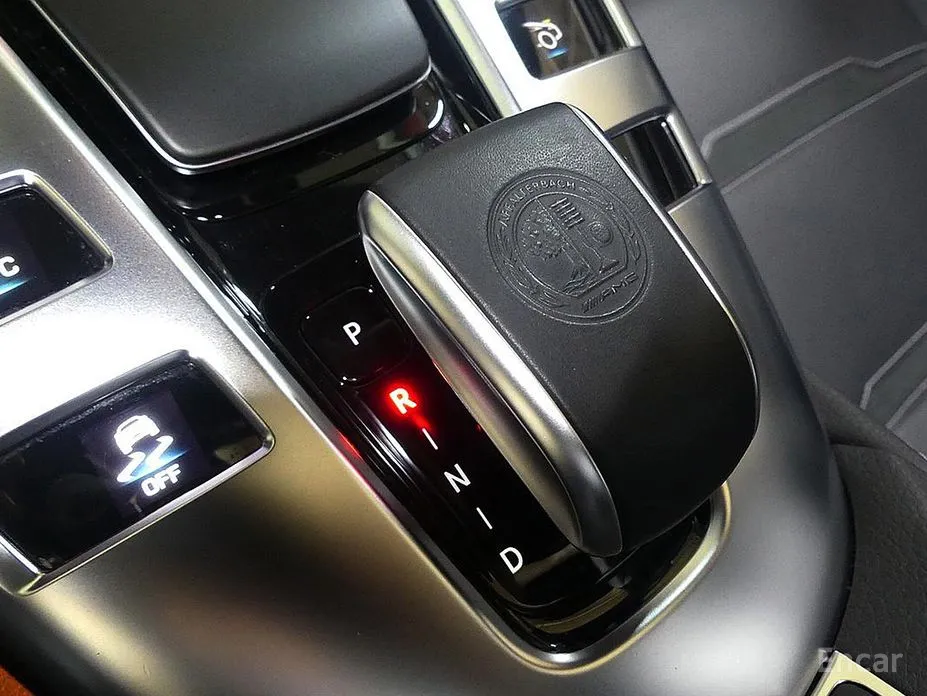 Фото 16 - Mercedes-Benz AMG GT