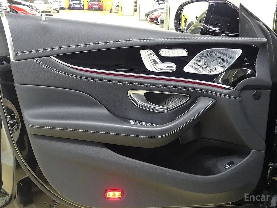 Фото 17 - Mercedes-Benz AMG GT