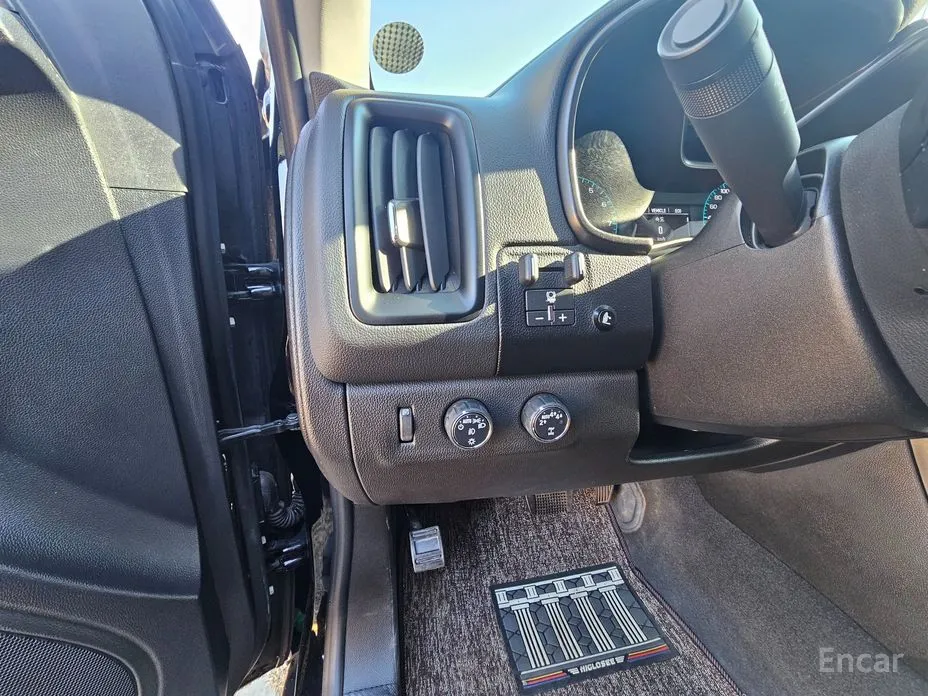 Фото 13 - Chevrolet Colorado