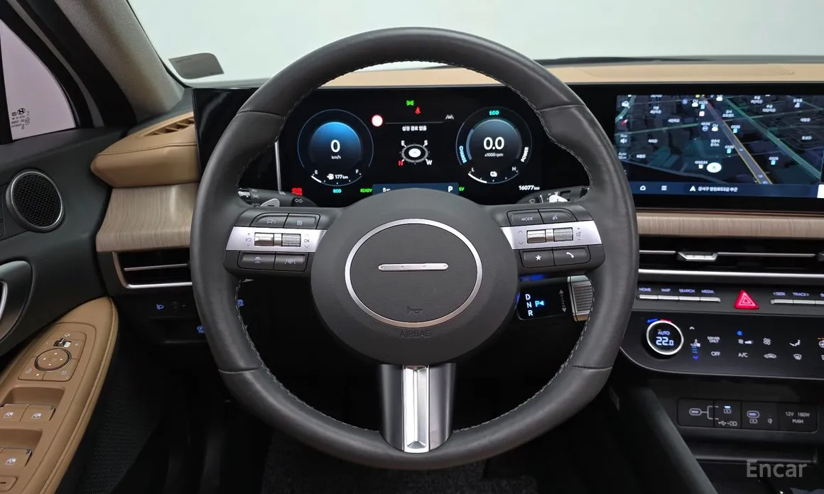 Фото 13 - Hyundai Sonata