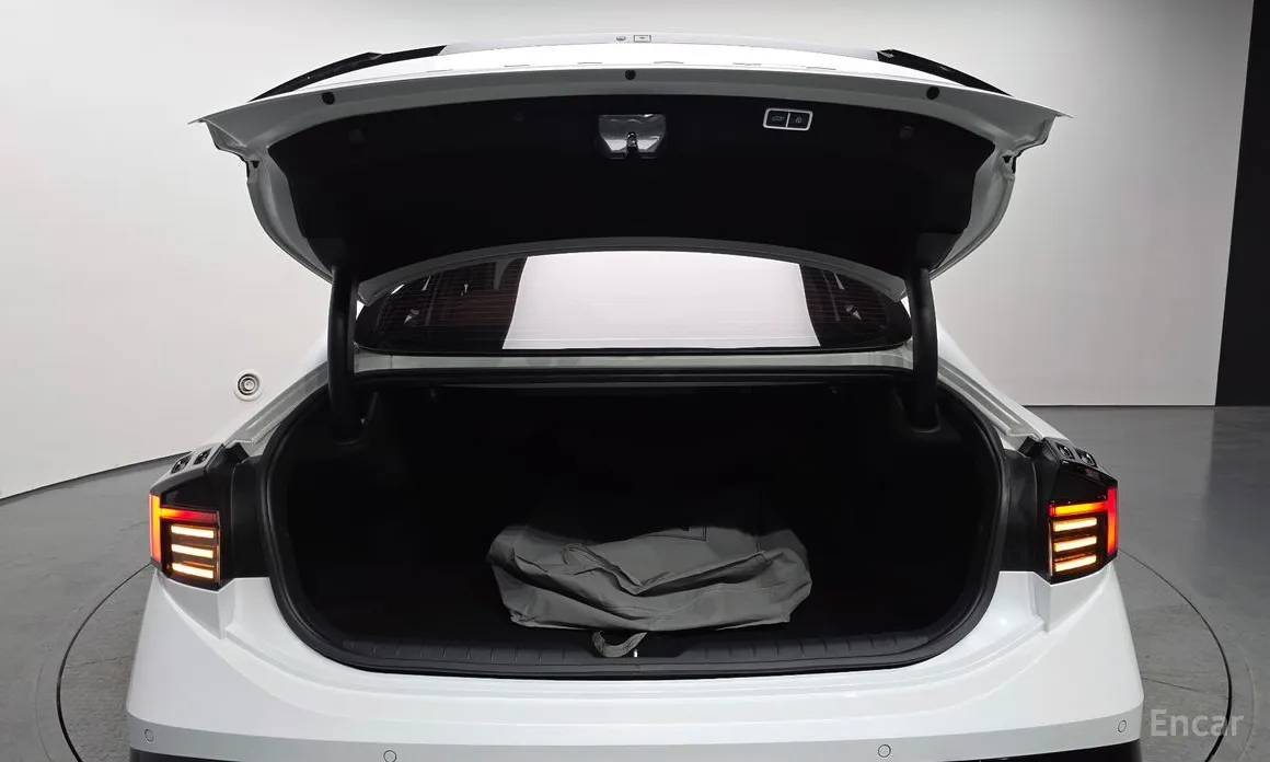 Фото 20 - Hyundai Sonata