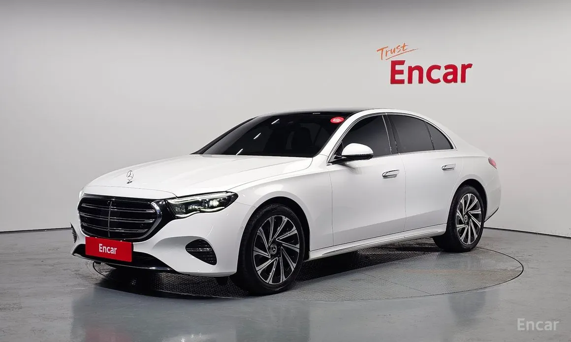 Фото 1 - Mercedes-Benz E-Class