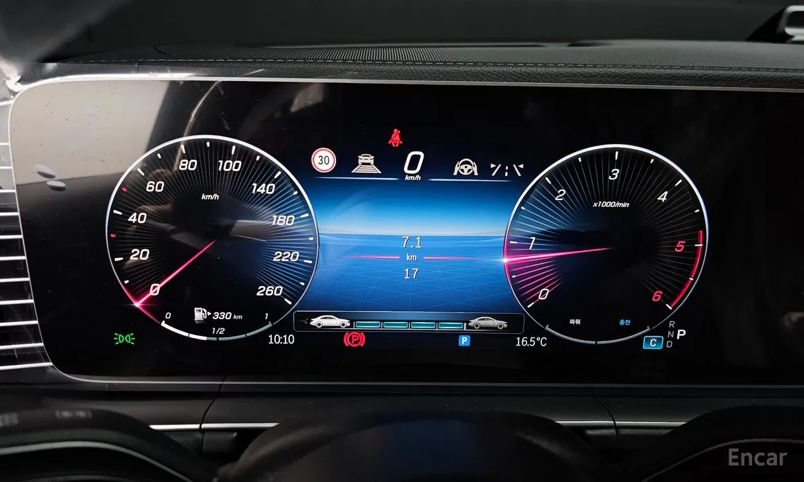 Фото 8 - Mercedes-Benz GLE-Class