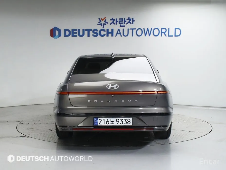 Фото 4 - Hyundai Grandeur