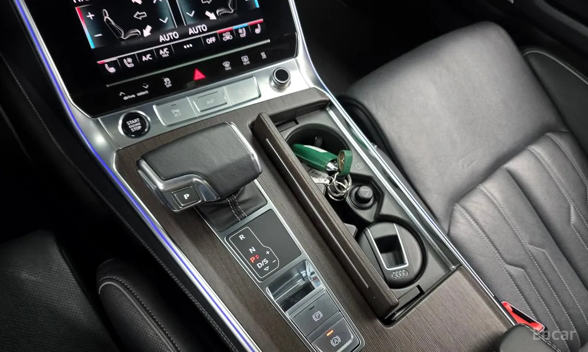 Фото 9 - Audi A7