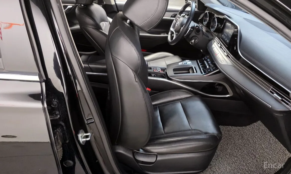 Фото 12 - Hyundai Grandeur