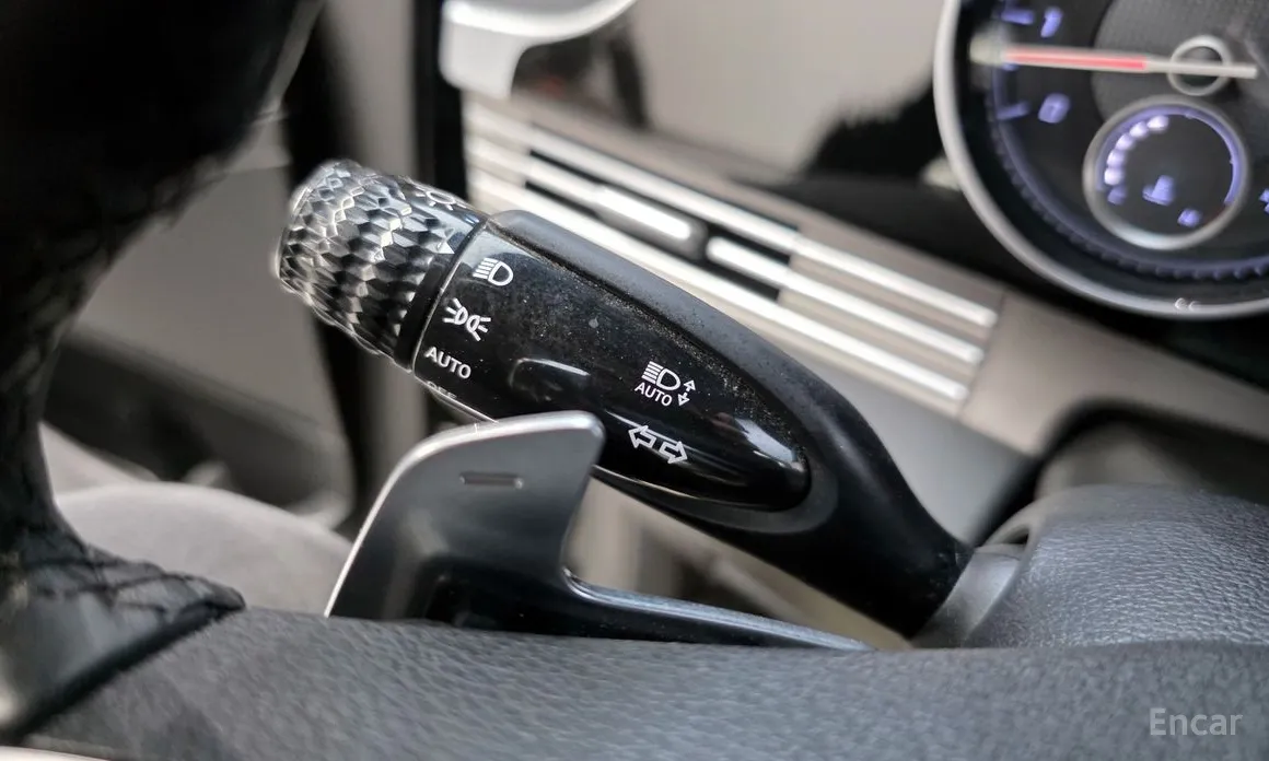 Фото 16 - Hyundai Grandeur