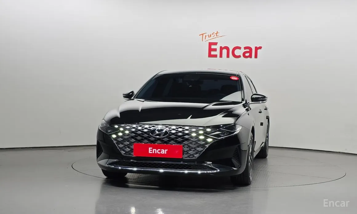 Фото 3 - Hyundai Grandeur