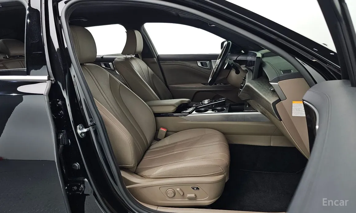 Фото 10 - Kia K8