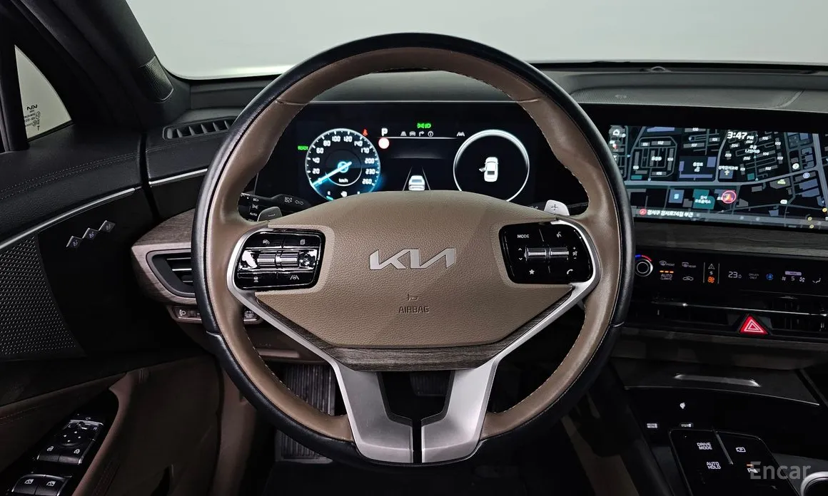 Фото 13 - Kia K8