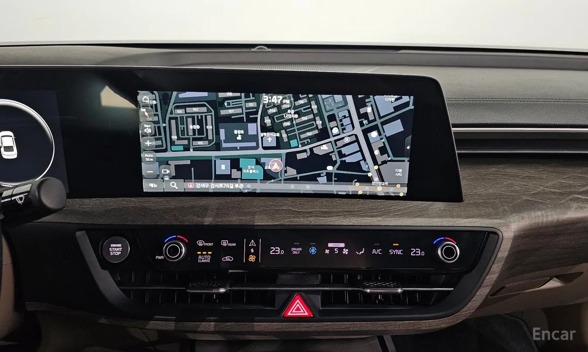 Фото 14 - Kia K8