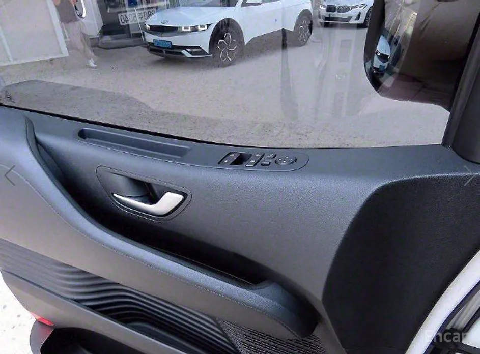 Фото 12 - Hyundai Staria