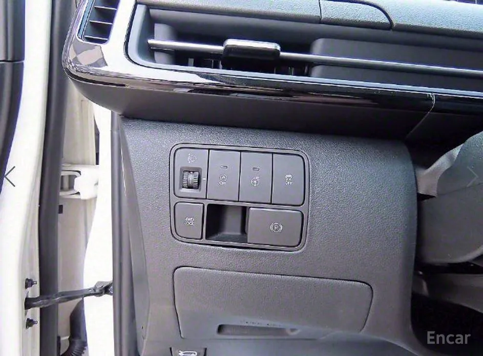 Фото 13 - Hyundai Staria