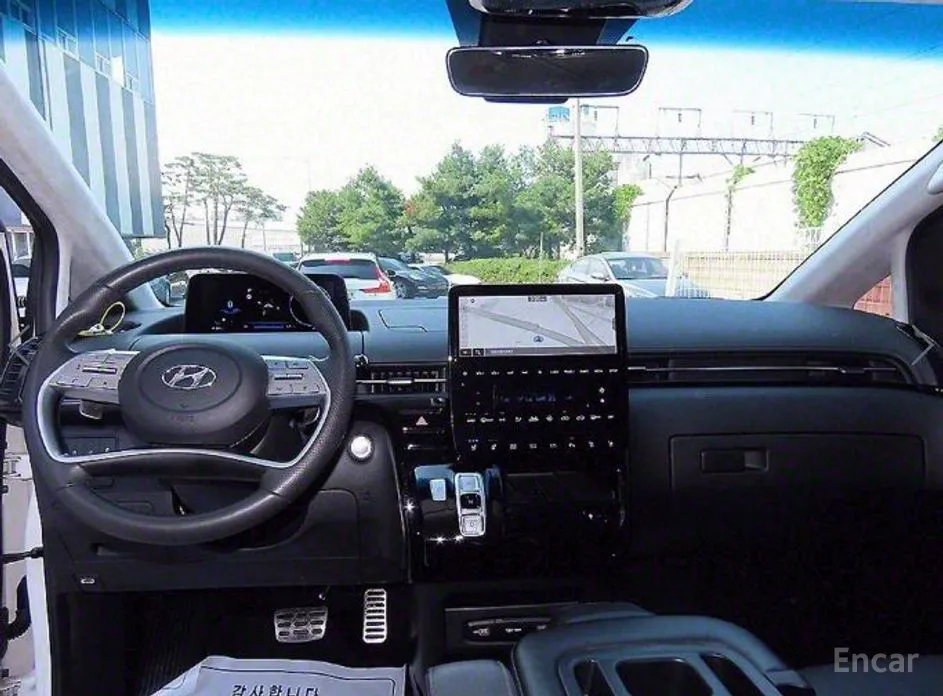 Фото 8 - Hyundai Staria