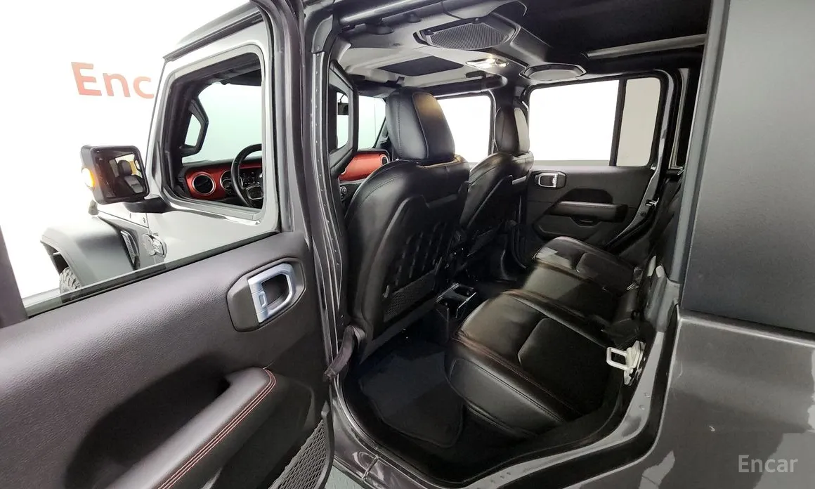 Фото 12 - Jeep Gladiator