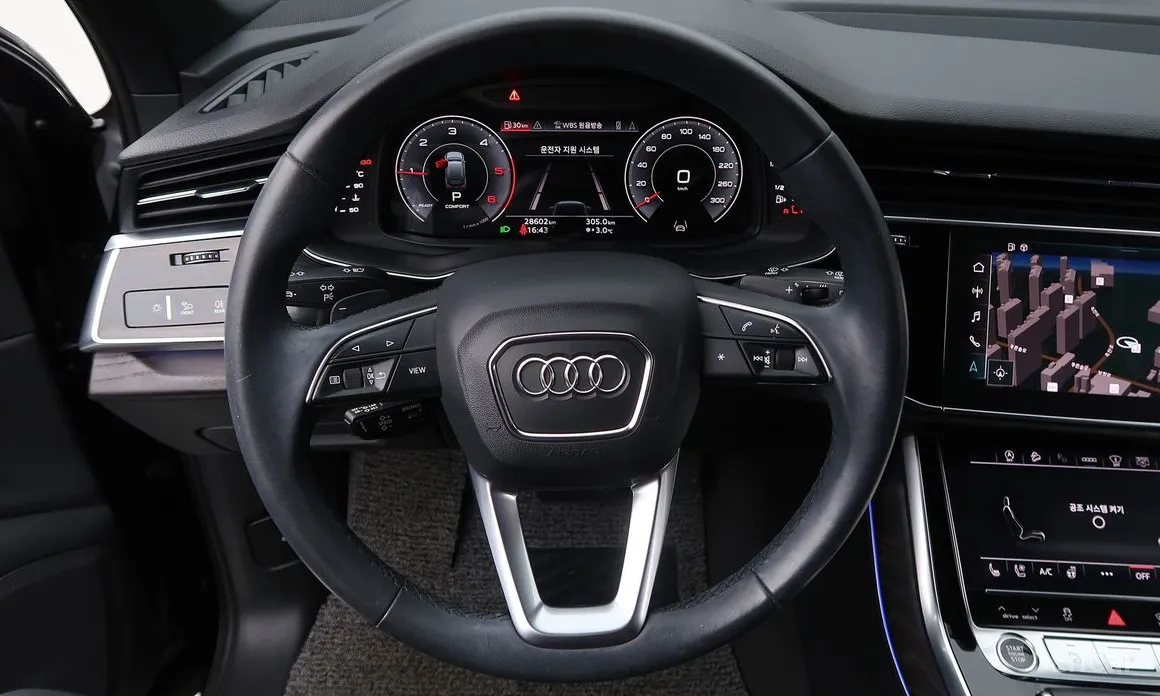 Фото 19 - Audi Q7