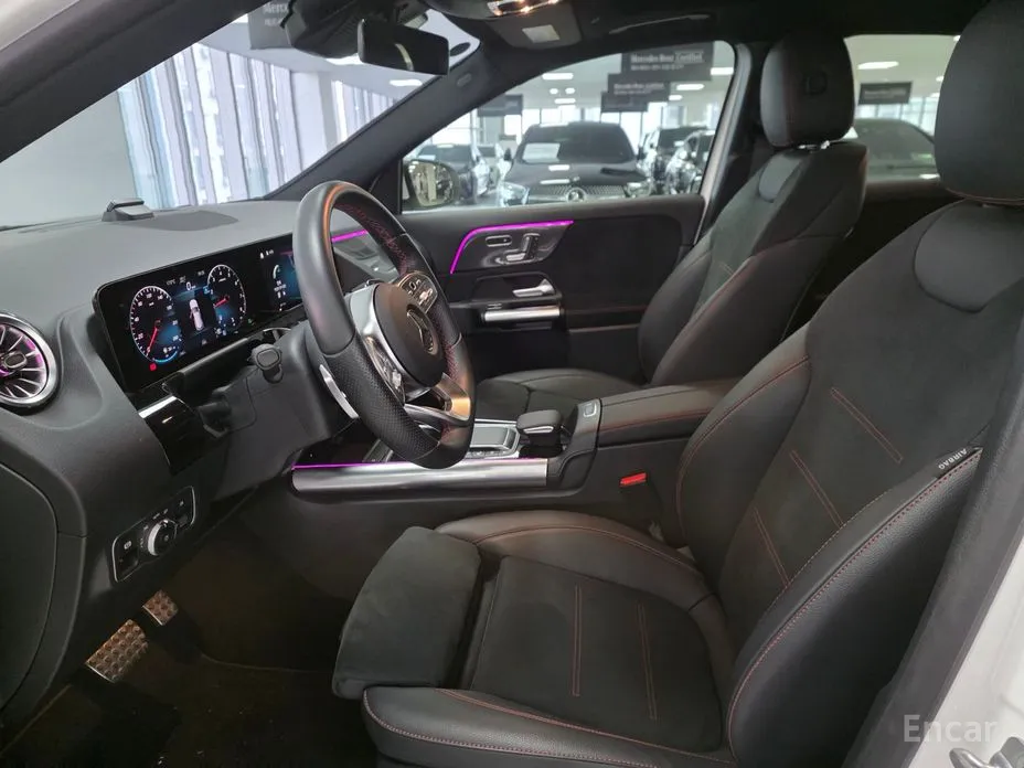 Фото 9 - Mercedes-Benz GLA-Class