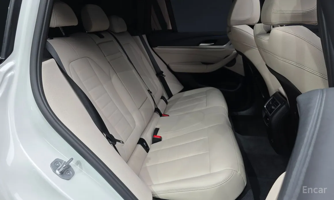 Фото 12 - BMW iX3