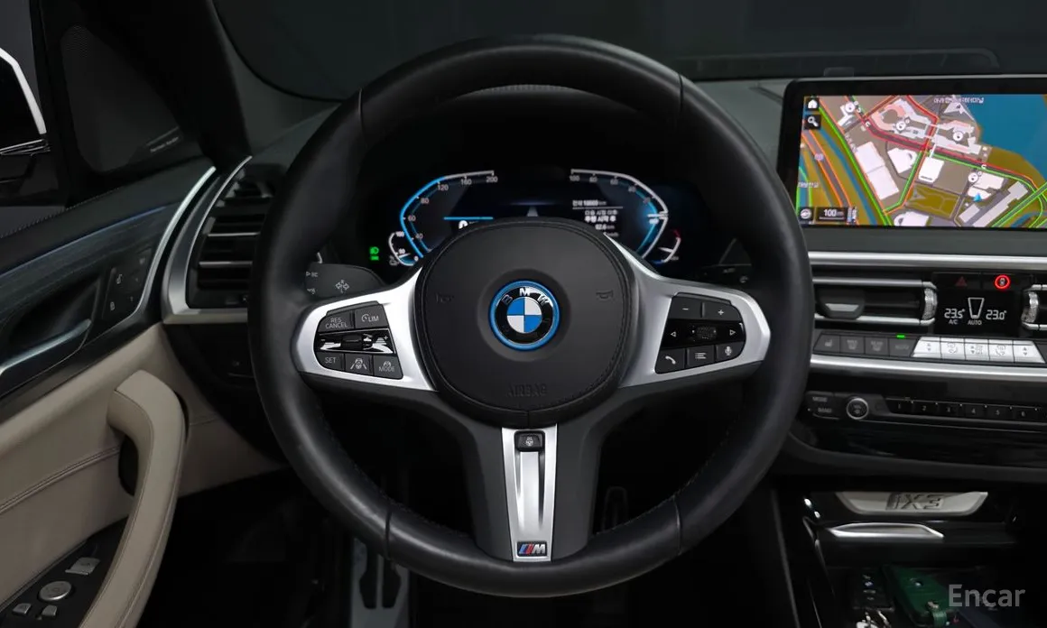 Фото 13 - BMW iX3