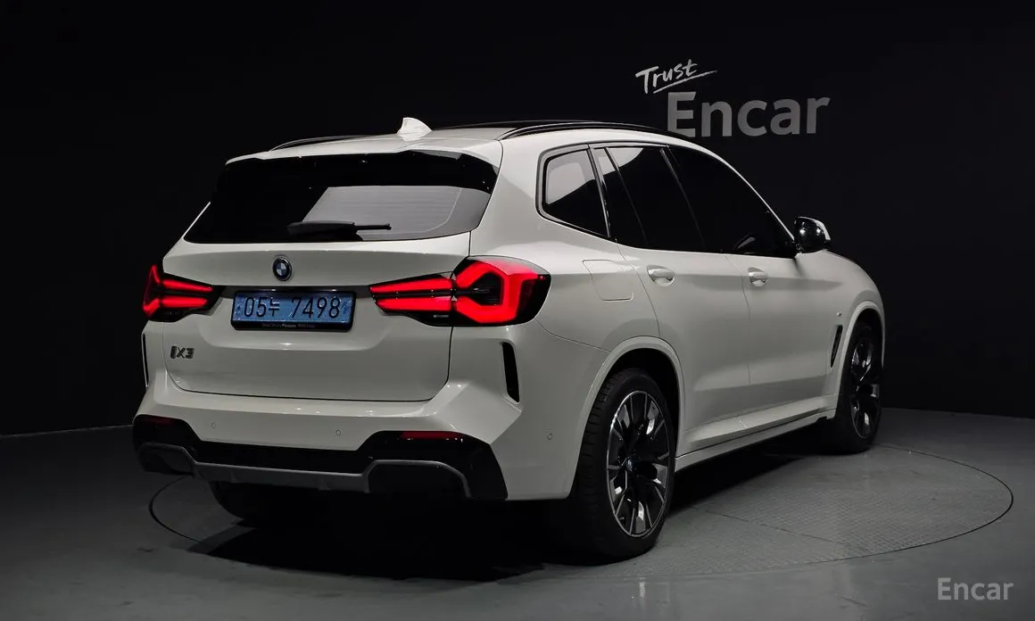 Фото 2 - BMW iX3