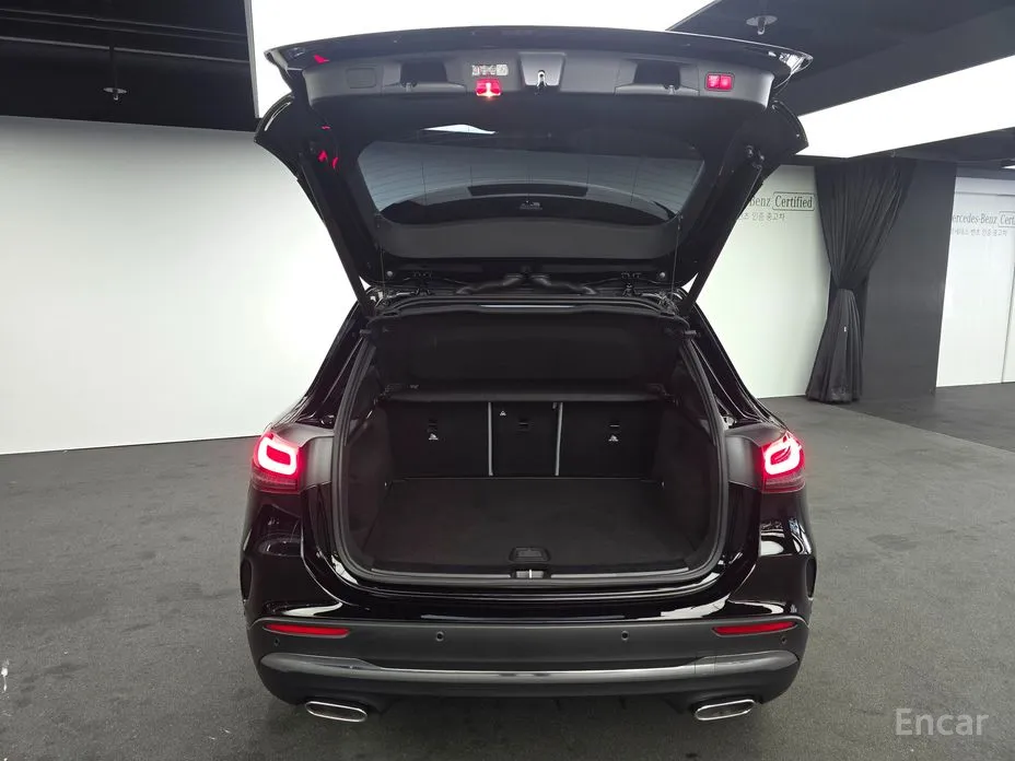 Фото 18 - Mercedes-Benz GLA-Class