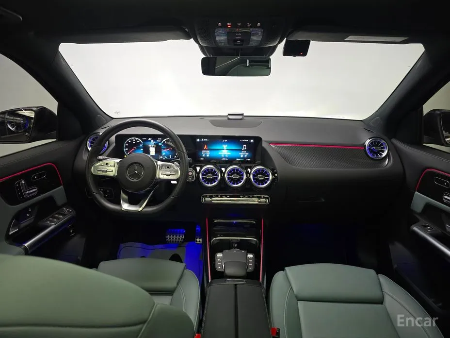 Фото 7 - Mercedes-Benz GLA-Class