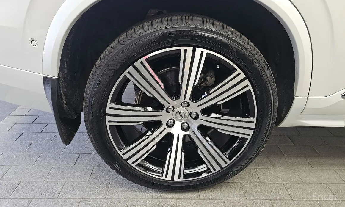 Фото 5 - Volvo XC90