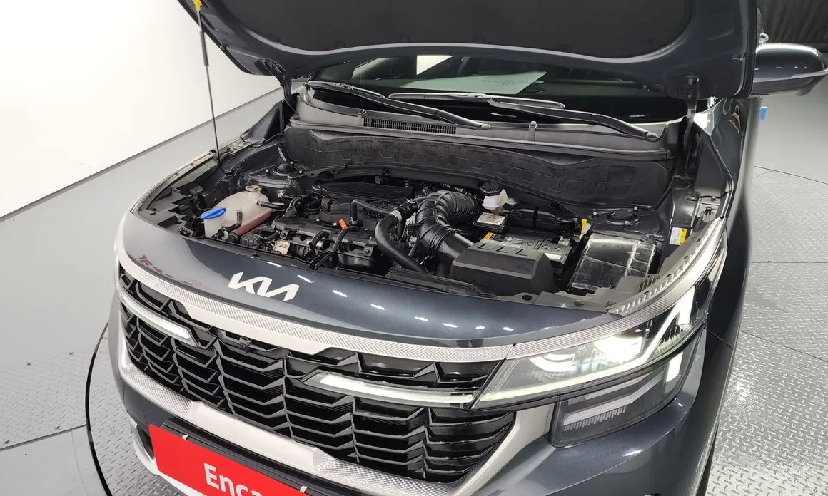 Фото 6 - Kia Seltos