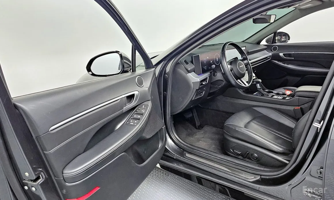 Hyundai Sonata 2023 2.0 LPG(Rent)