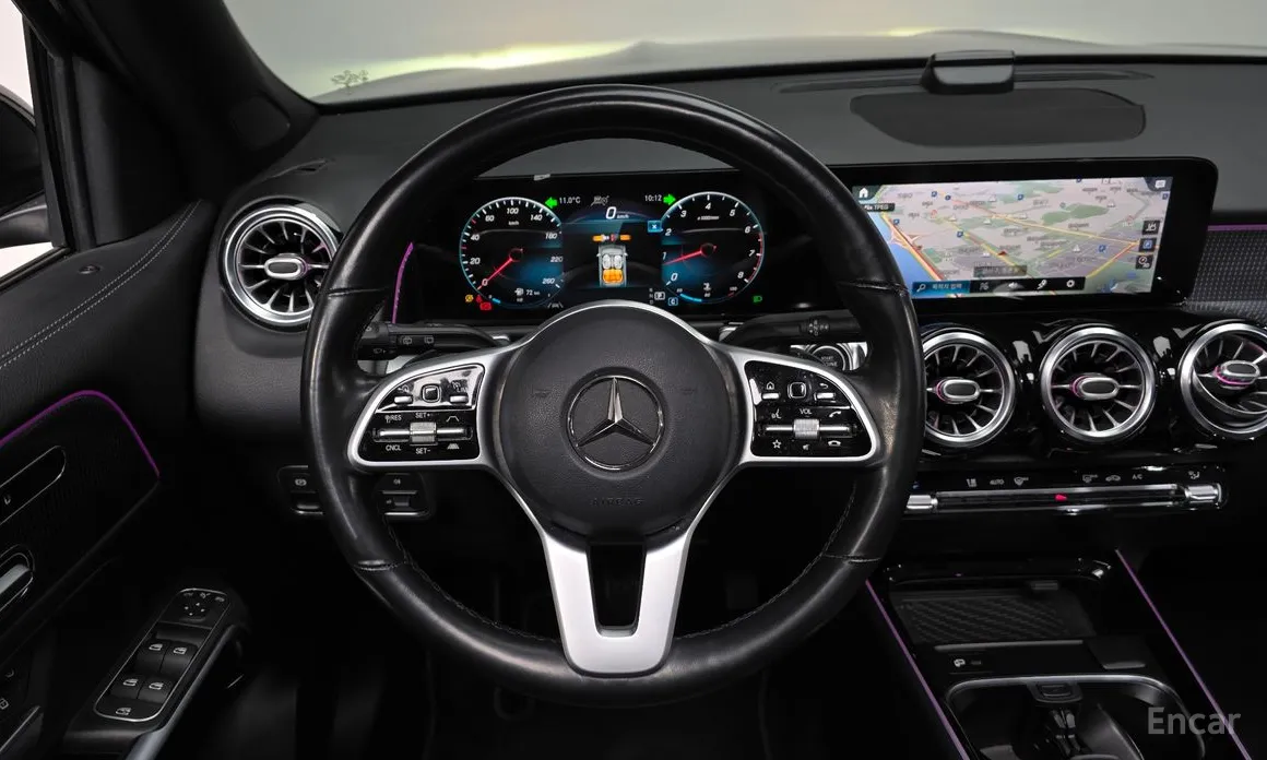 Фото 13 - Mercedes-Benz GLB-Class