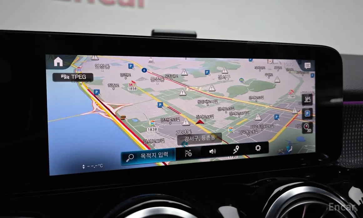 Фото 16 - Mercedes-Benz GLB-Class