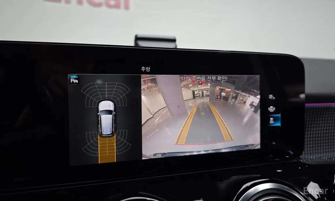 Фото 17 - Mercedes-Benz GLB-Class