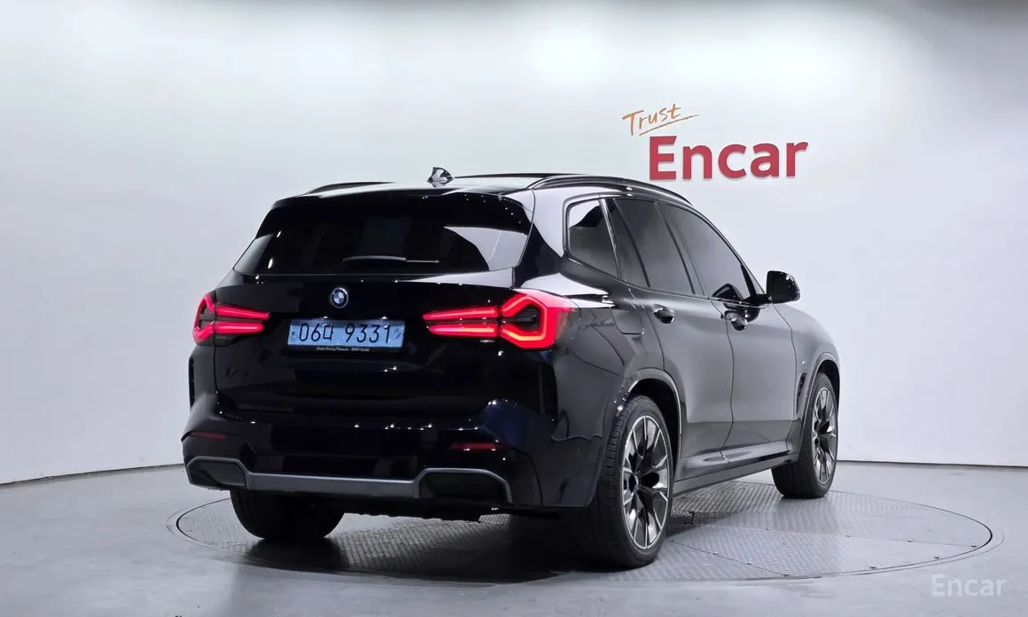 Фото 2 - BMW iX3