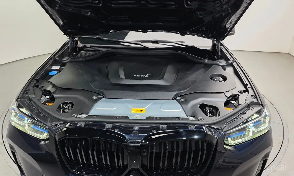 Фото 6 - BMW iX3