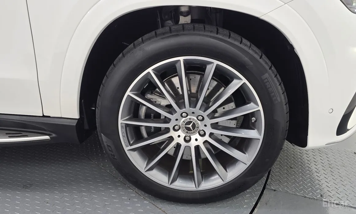 Фото 5 - Mercedes-Benz GLE-Class