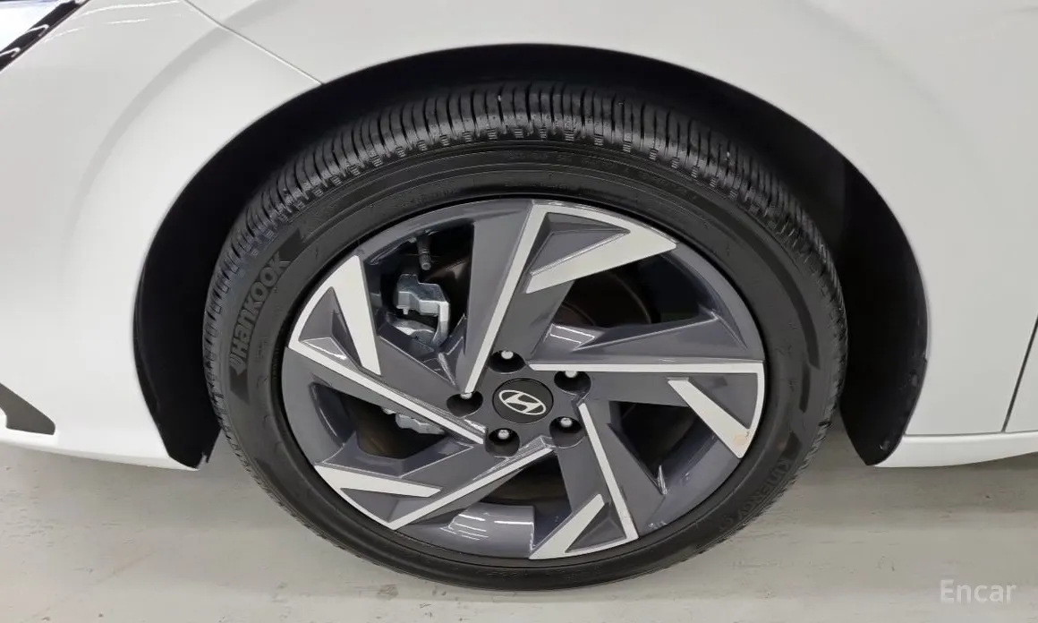 Фото 5 - Hyundai Avante