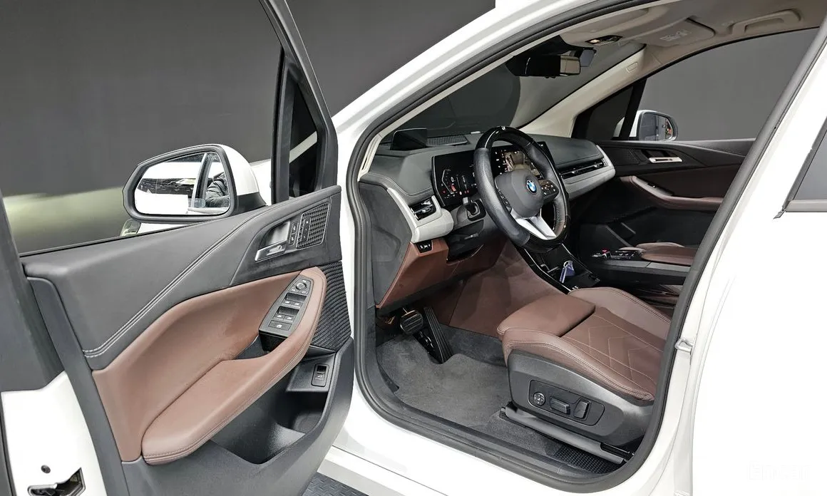 Фото 11 - BMW 2 Series