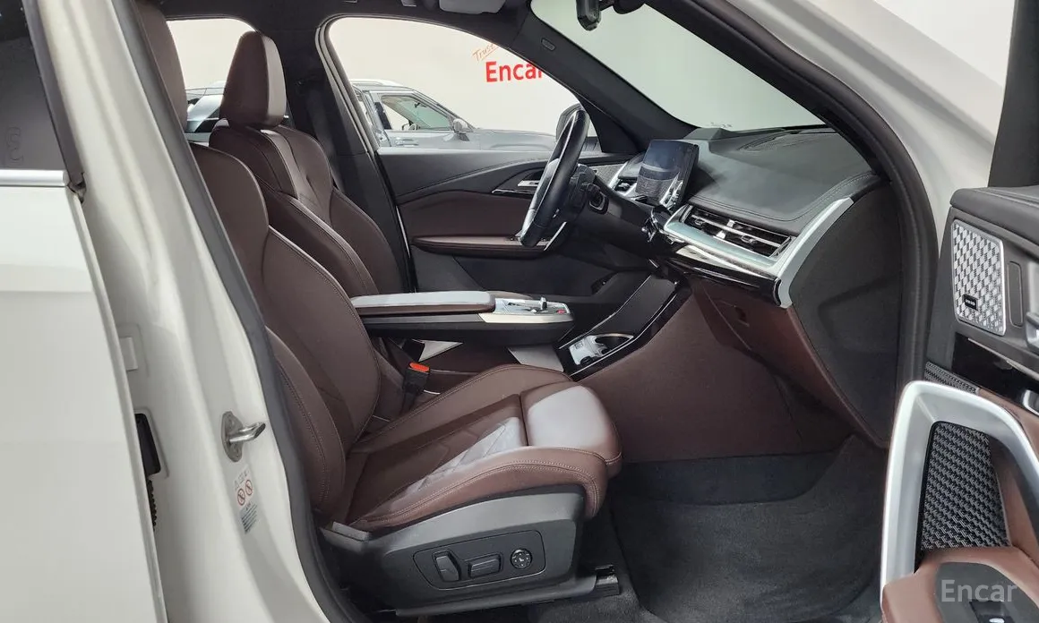 Фото 11 - BMW X1