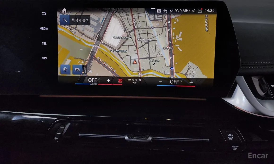 Фото 14 - BMW X1