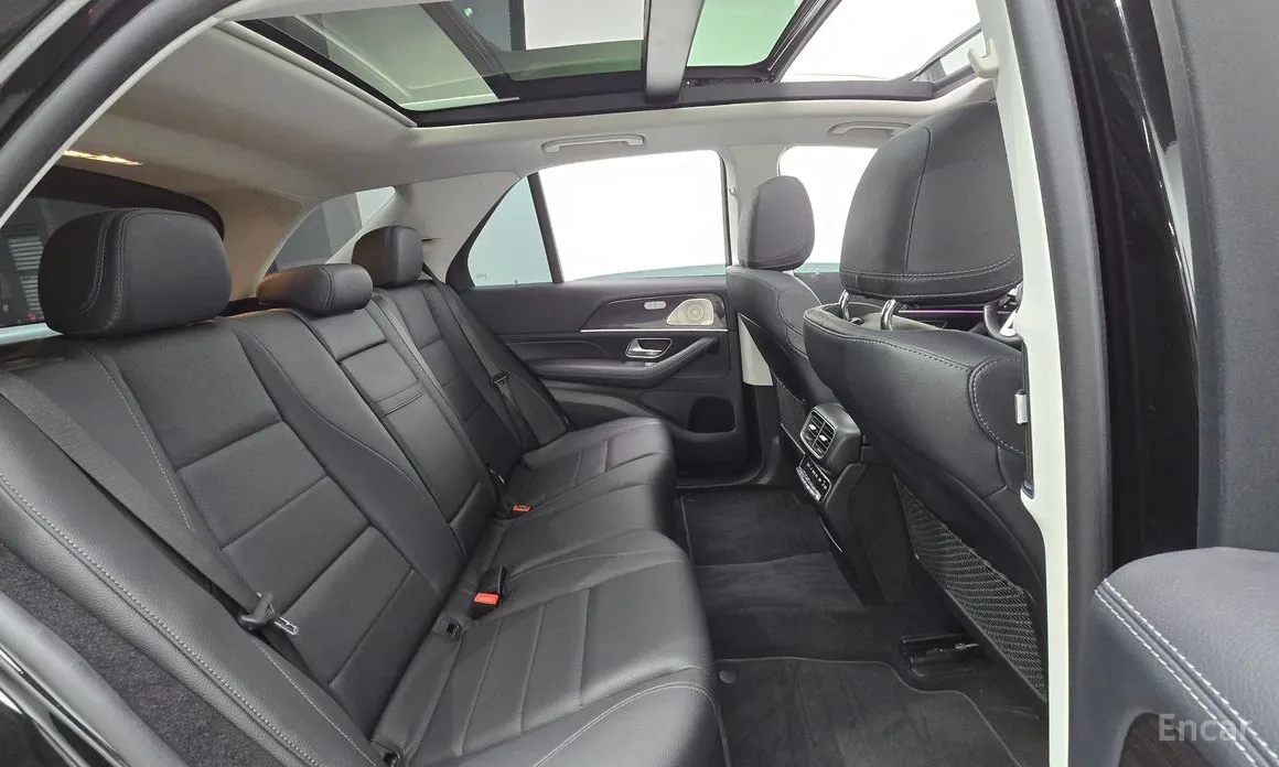 Фото 12 - Mercedes-Benz GLE-Class