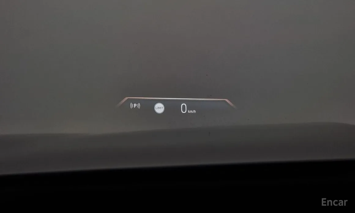 Фото 17 - BMW 7 Series