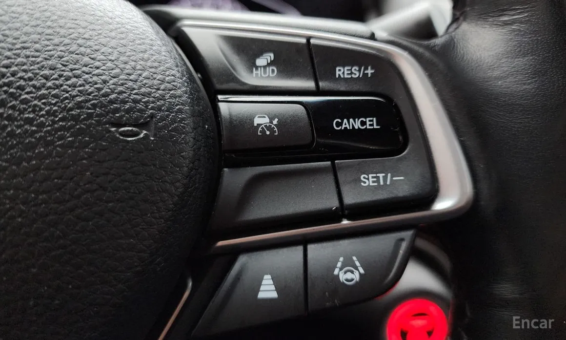 Фото 14 - Honda Accord