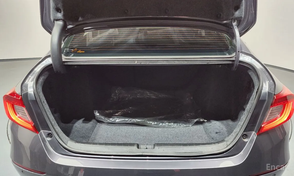 Фото 20 - Honda Accord