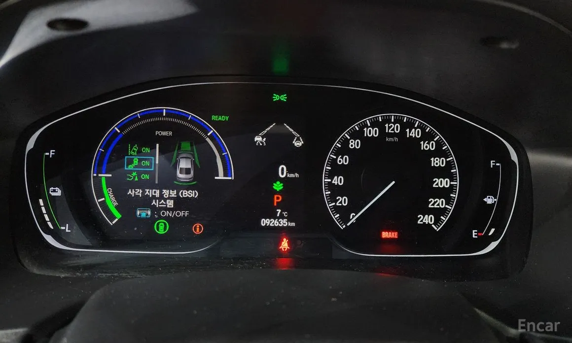 Фото 8 - Honda Accord