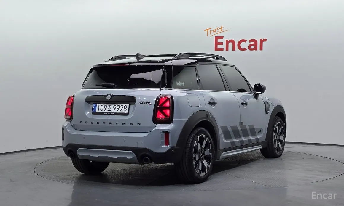 Фото 2 - Mini Countryman