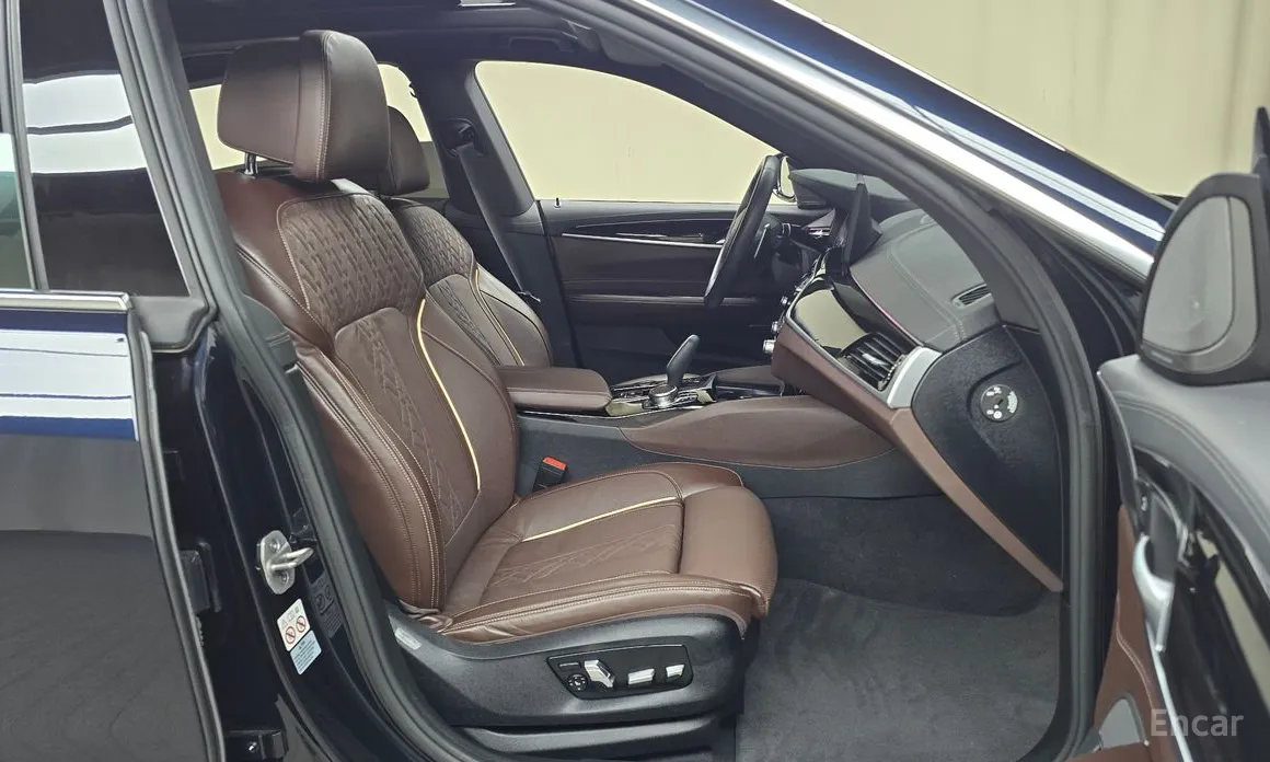 Photo 10 - BMW Gran Turismo