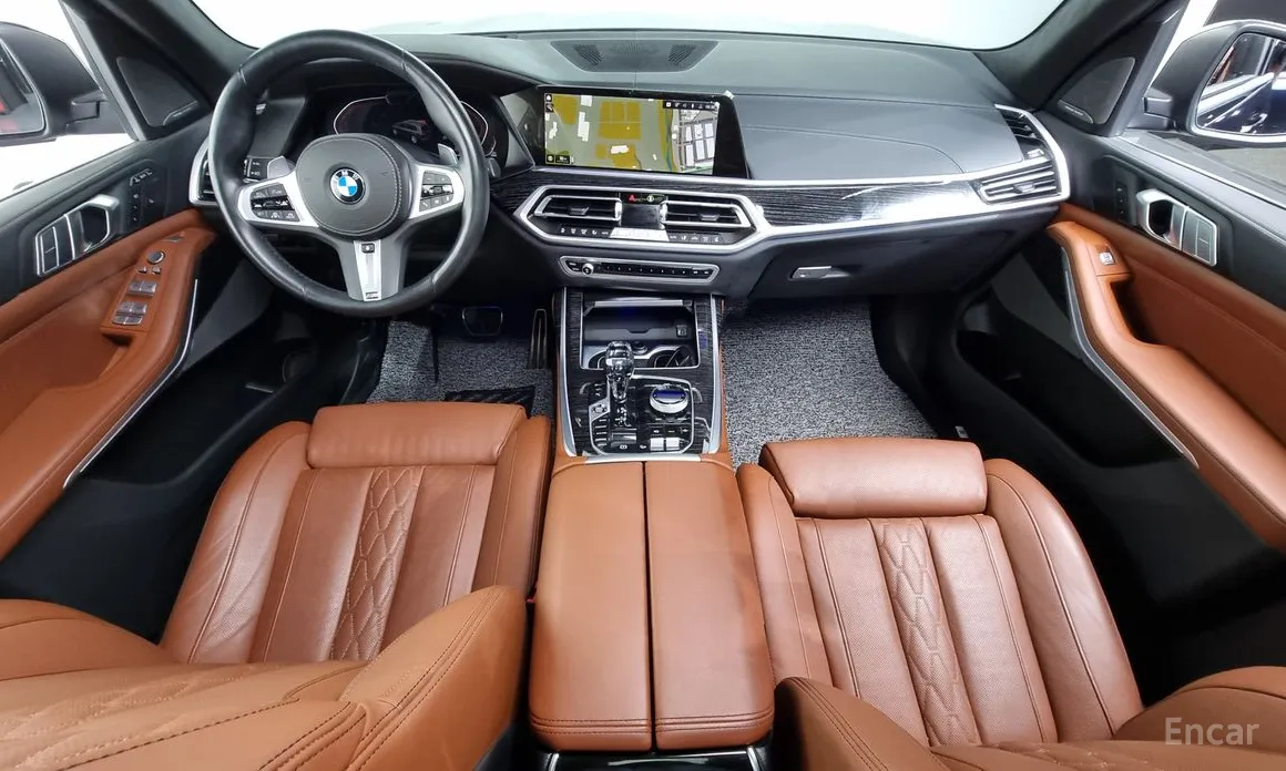 Photo 7 - BMW X7