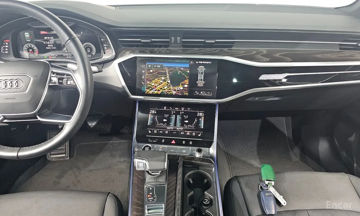 Фото 14 - Audi A6